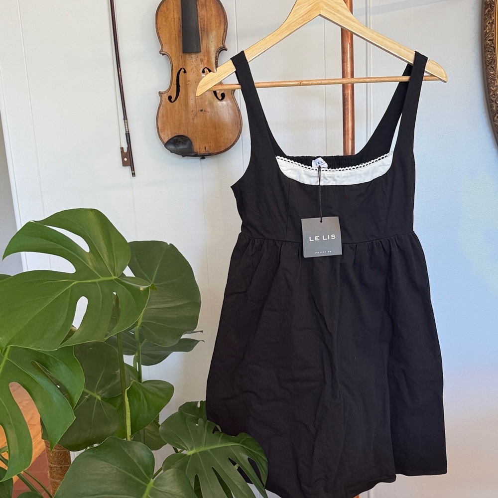 NWT Le Lis Black Retro Vibes Babydoll Dress with White Trim, S, #81